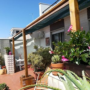 B&B La Terrazza Near The Beach